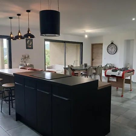 Villa Nouveau T4 à Entre Et Montagnes
