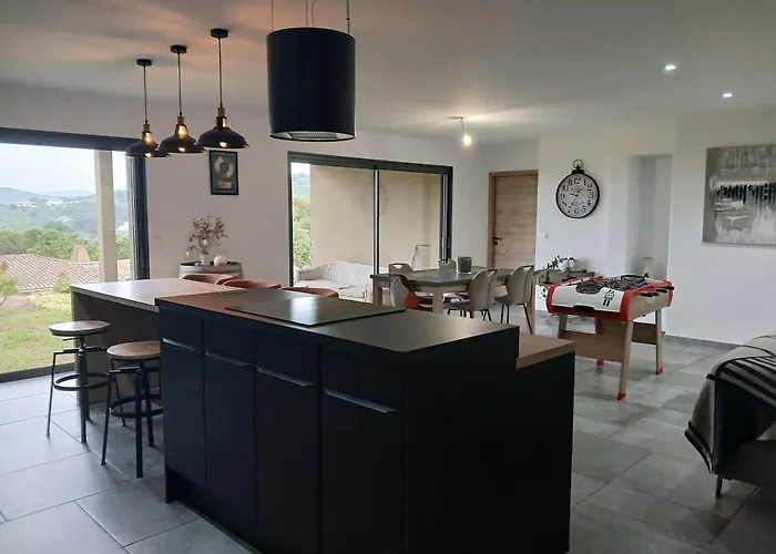 Villa Nouveau T4 à Entre Et Montagnes